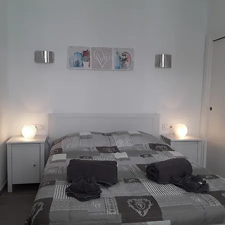 Playa De Las Cucharas Costa Teguise